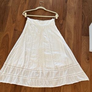 Zara Cream A-Line Skirt with Embroidery